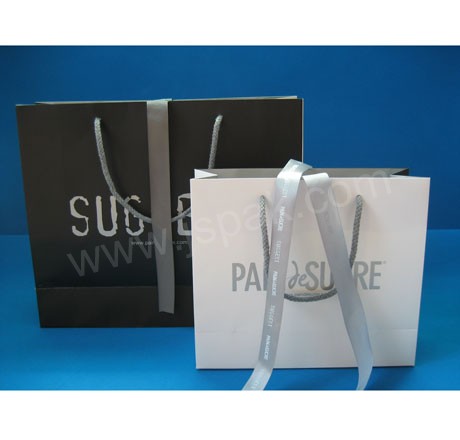 Laminated paper bag