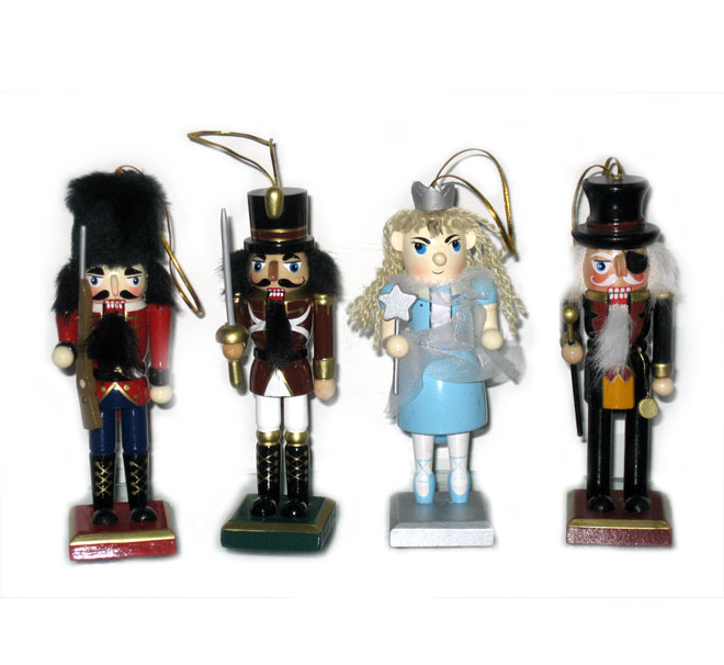 RD06002 6 inch nutcracker